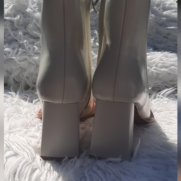🆕️ LLS White Ankle Heeled Boots - Picture 10 of 15